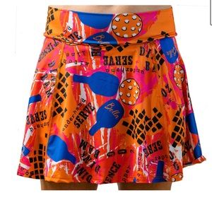 Pickleball Bella Skirt/Skort. Medium. New Condition. Orange with blue paddles
